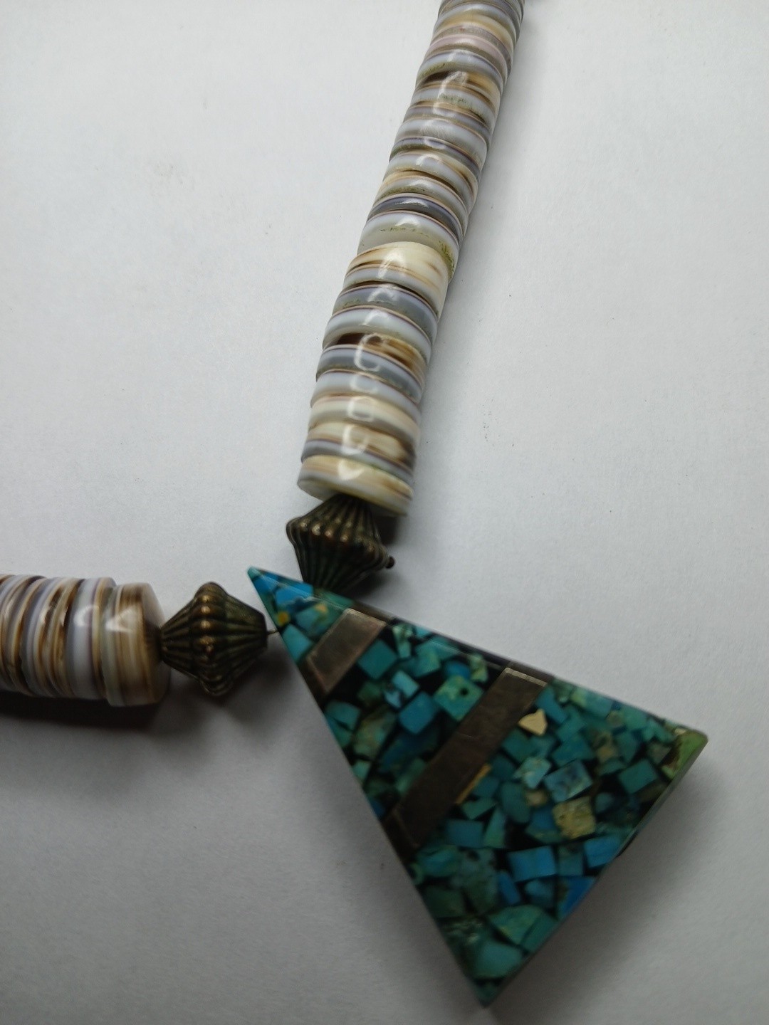 Vintage Turquoise Mosiac Inlay Shell Necklace 18″