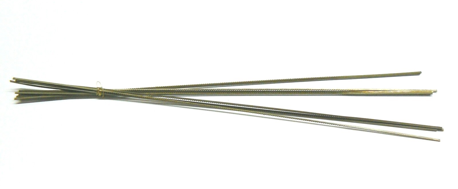 Jewelry Making Saw Blades # 4/0 for Jewelers Saw Frame Blade Swiss Made 1 Dozen