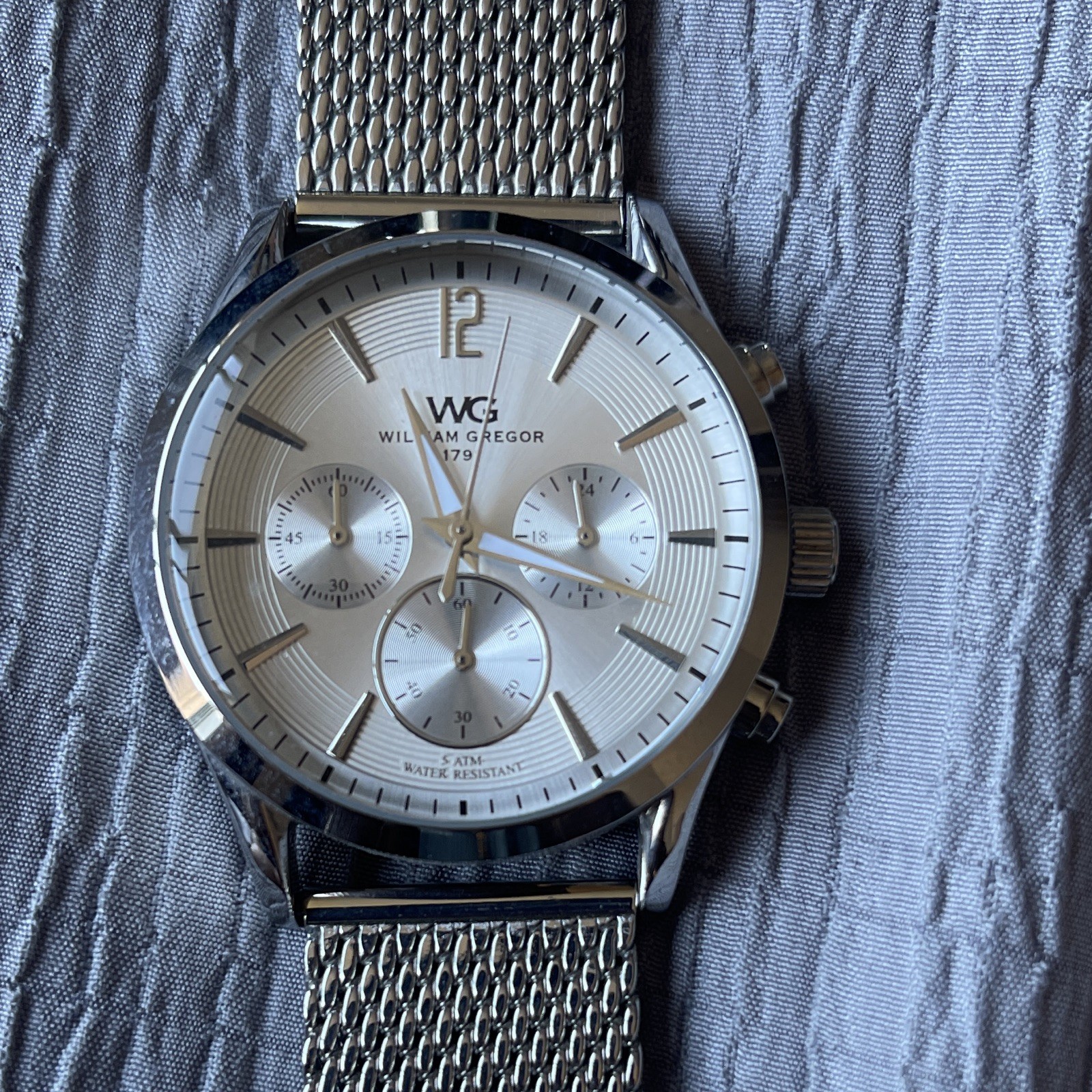 William Gregor WG Men’s Quartz Analog Watch Silver Dial Mesh SS 40mm 50m