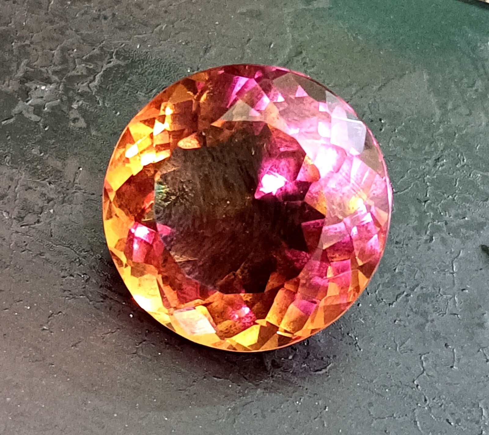 NATURAL Zultanite Bi-Color Change Round Cut Loose CERTIFIED GEMSTONE 52.70 Ct