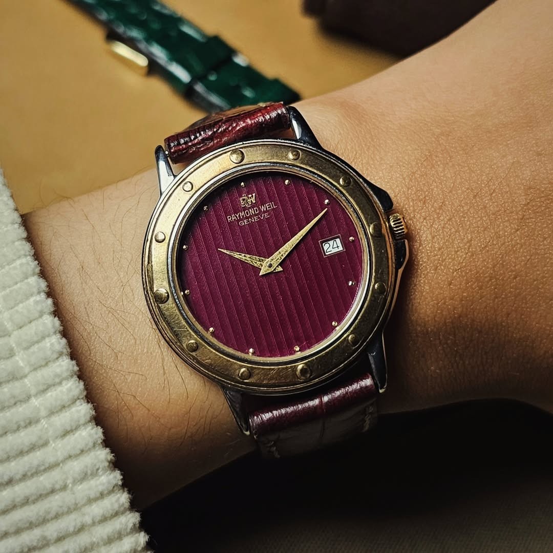 Rare Raymond Weil Tango Quartz 5560 Red Guilloche Dial Watch Leather Vintage