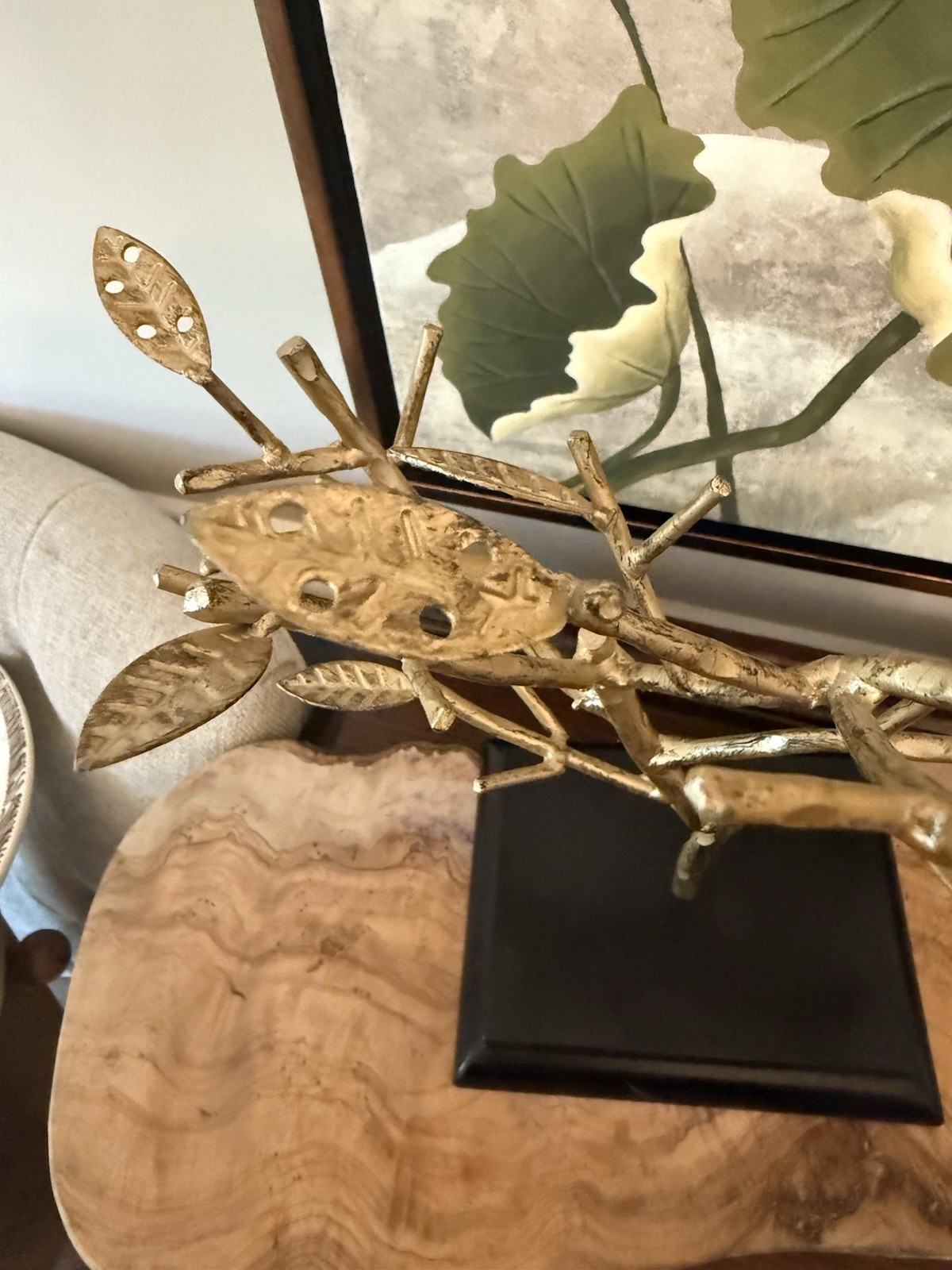Gold Tone Metal Tree Stand Heavy Base Jewelry Organizer Home Decor 12x11x5”