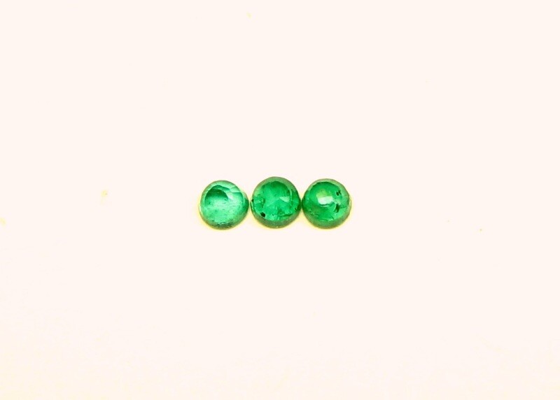 Natural Round Green Emerald 3 Pcs lot 0.59 Ct Tol, 3.5 x 2.1-2.3 MM ( WxD )