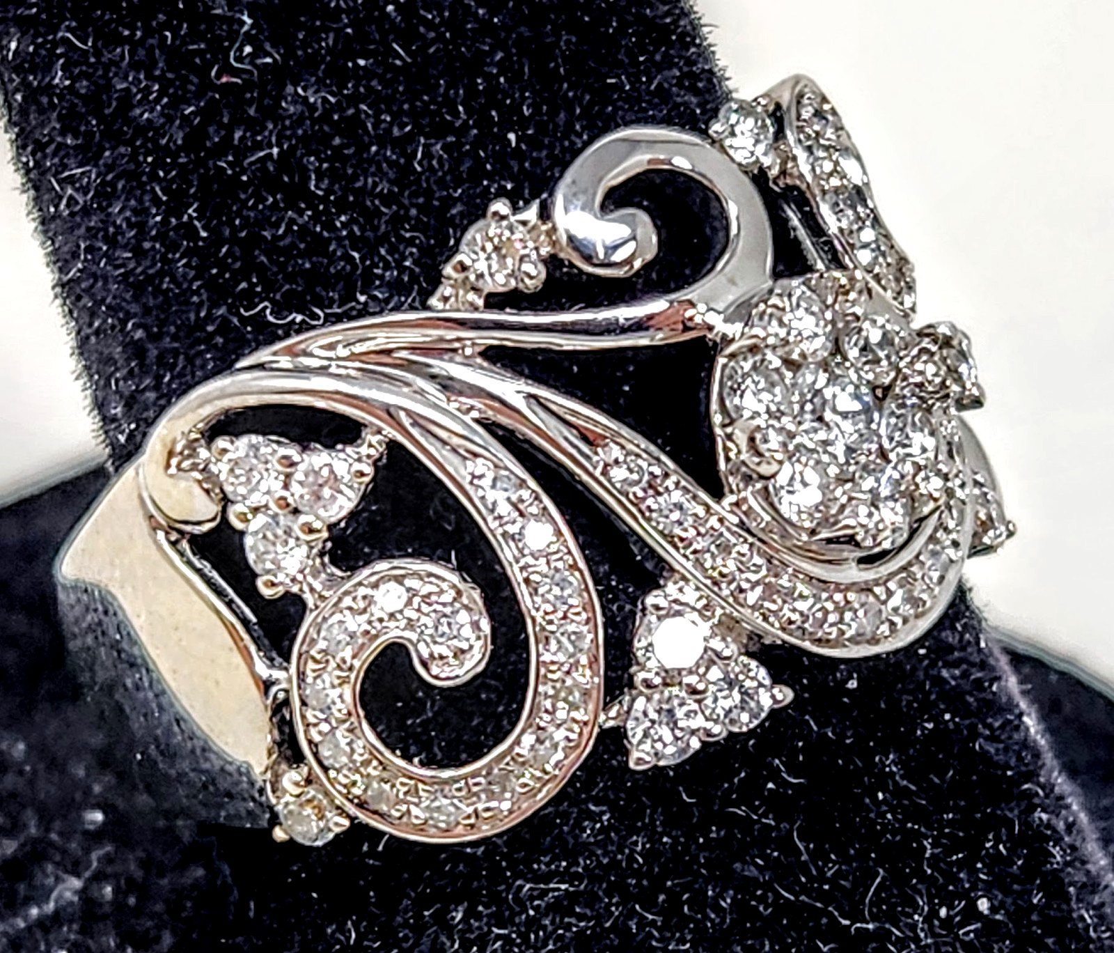 Effy Bouquet 14K White Gold Diamond Filigree Ring, ~0.53 TCW Size 7.5