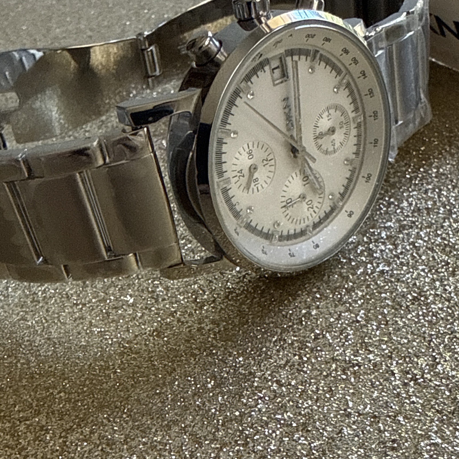 DKNY NY4331 Women’s Stainless Steel Chronograph Quartz Watch New With Tags