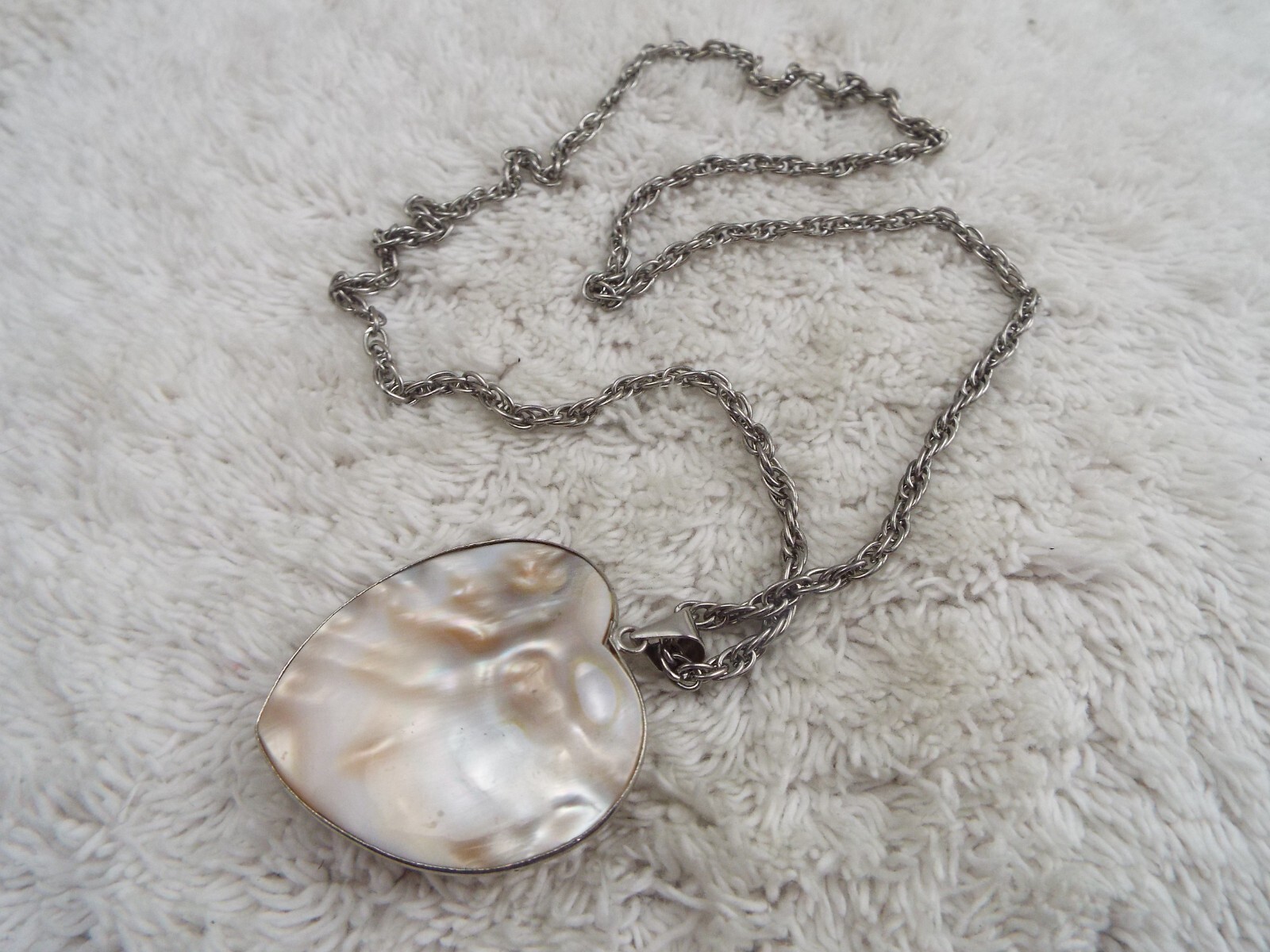 Silvertone Blister Pear Heart Shell Pendant Necklace