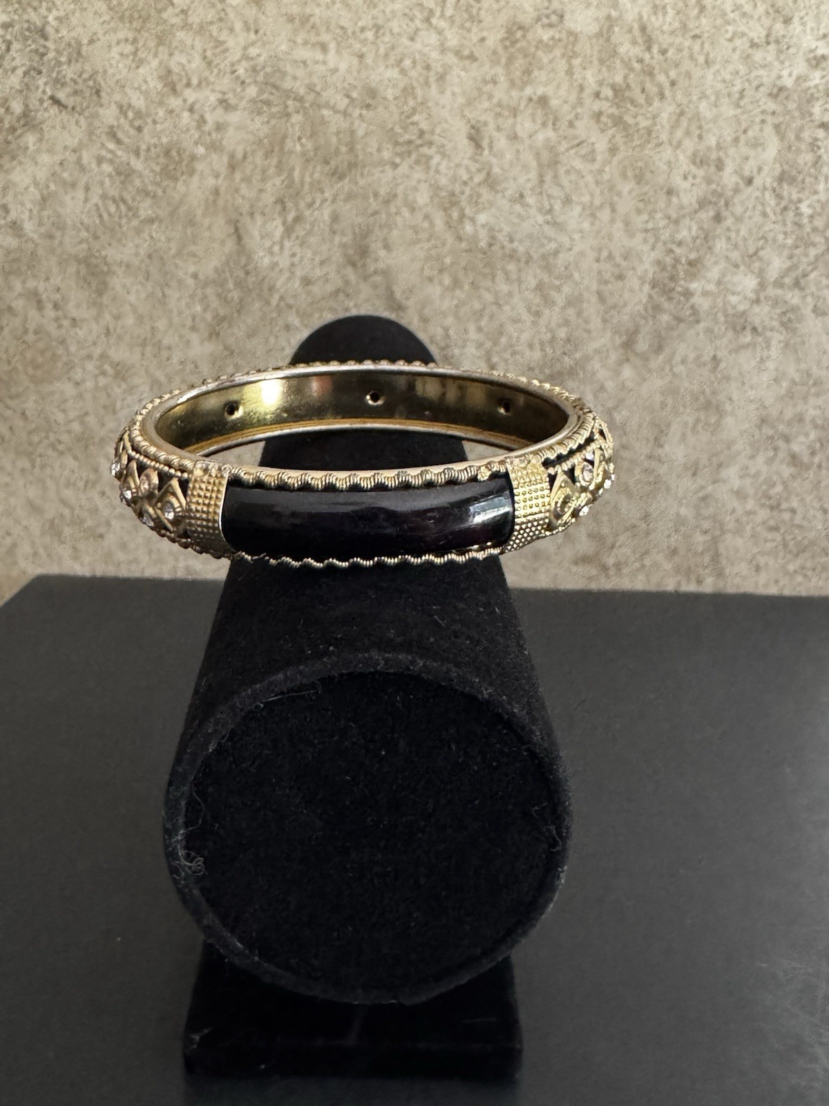 Gold Tone Black Cream Enamel Hinged Bangle Bracelet Lot Size 8 Missing Stones