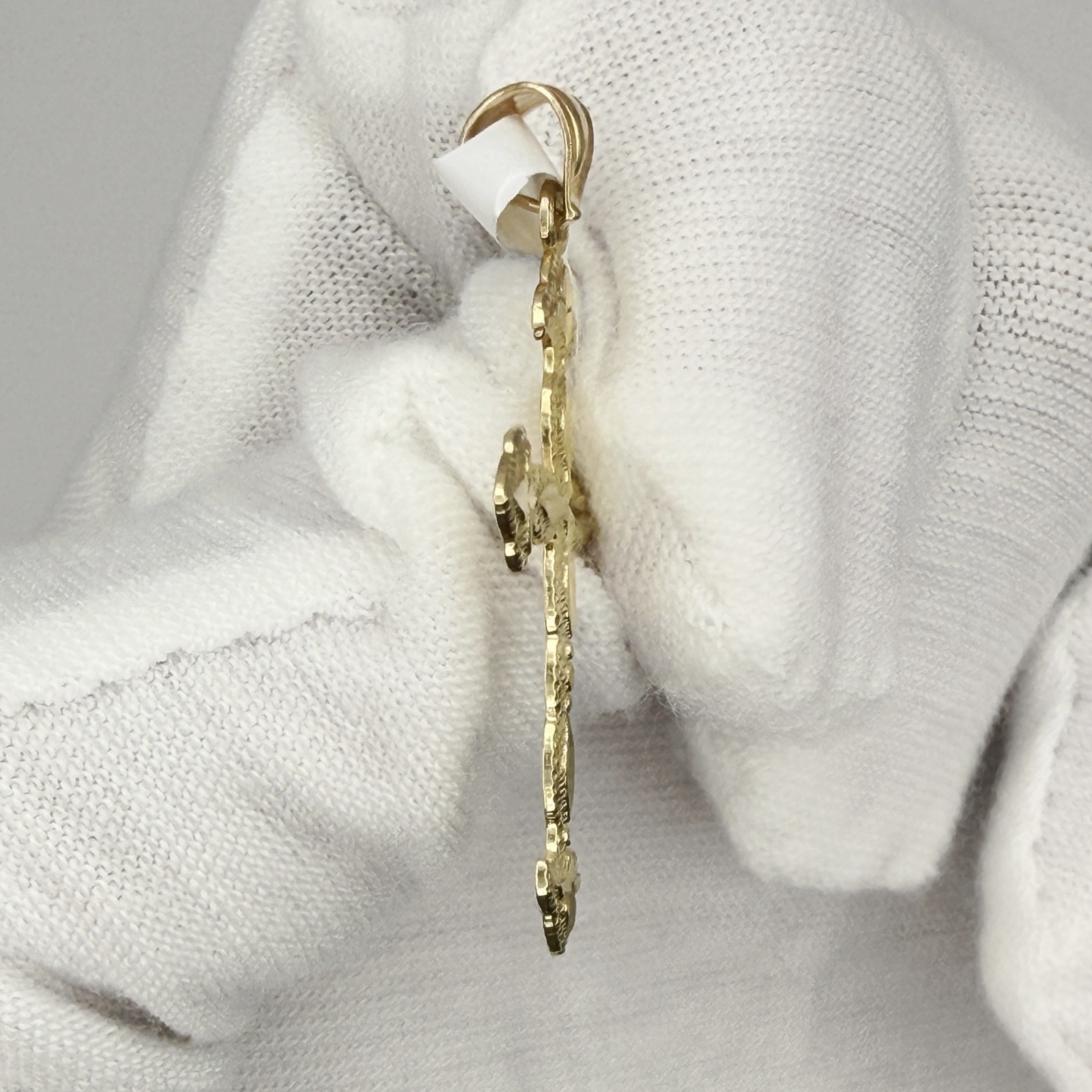 10k Yellow Gold Diamond-Cut Unisex Cross Religious Charm Pendant