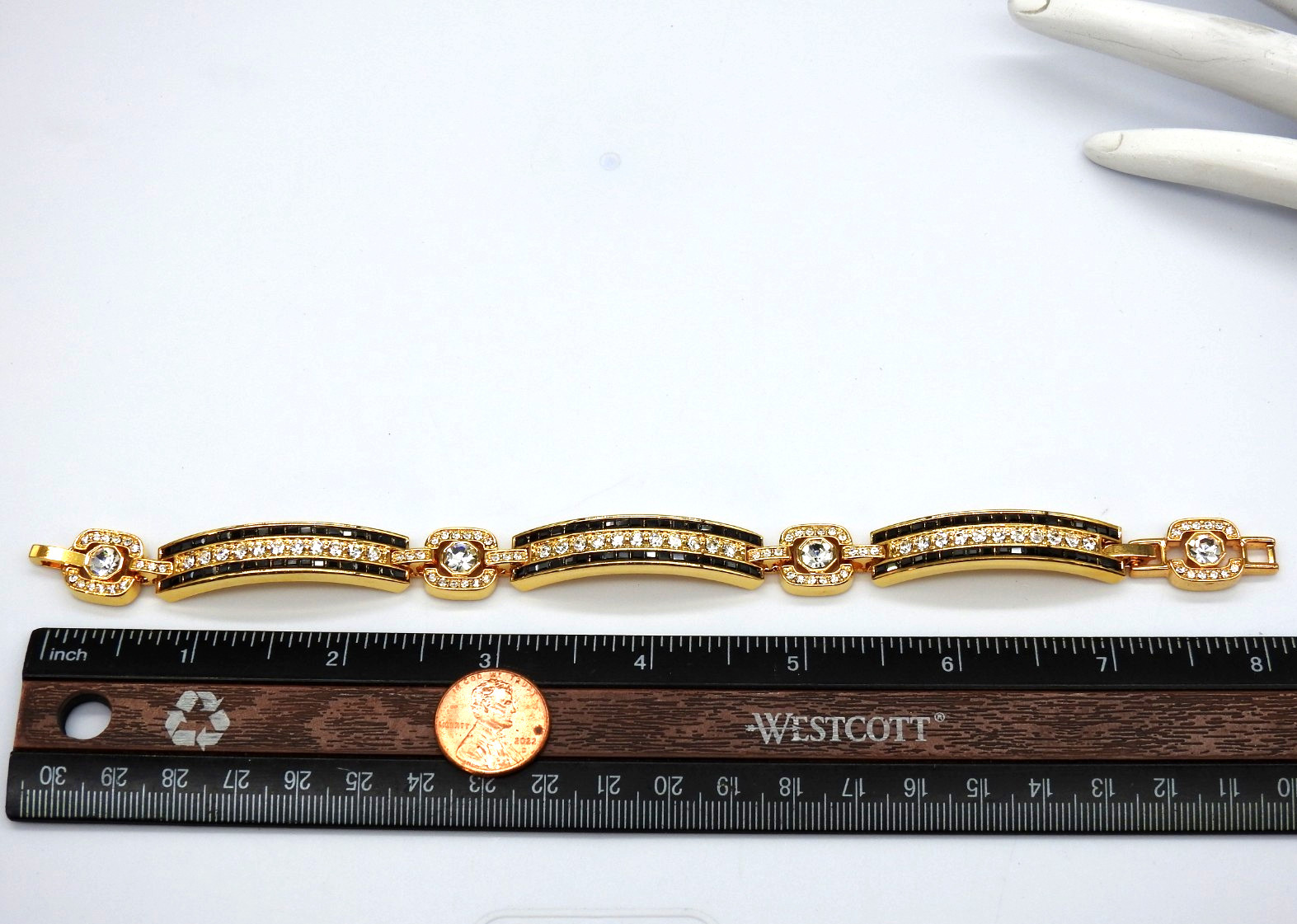 Camrose and Kross Jacqueline Kennedy Swarovski Crystal Link Bracelet New in Box