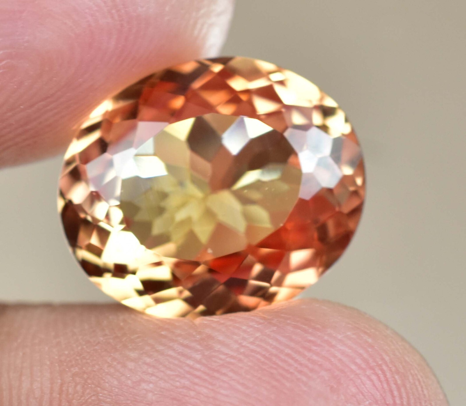 14.15 Ct Natural Ceylon Padparadscha Sapphire Stunning Certified Oval Gemstone