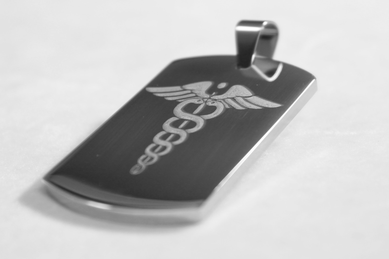 CADUCEUS MEDICAL INSIGNIA ENGRAVED SOLID STAINLESS STEEL DOG TAG NECKLACE