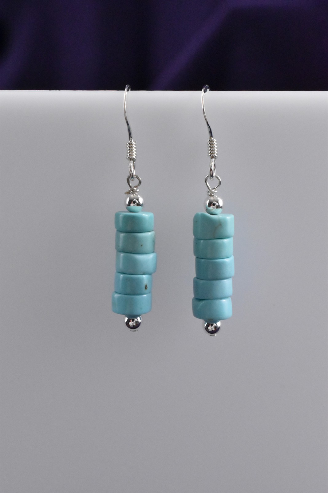 Sophisticated Southwestern Magnesite Turquoise-Style 925 Silver Dangle Earrings