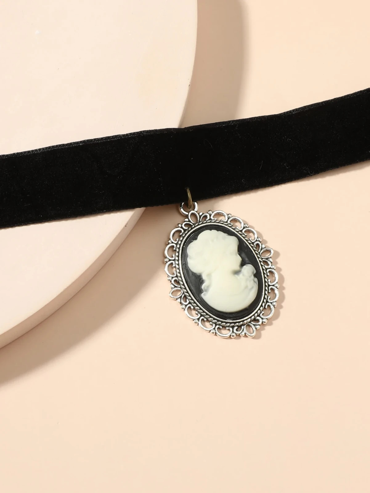 Black Velvet Choker Cameo Necklace Vintage Gothic Victorian Pendant