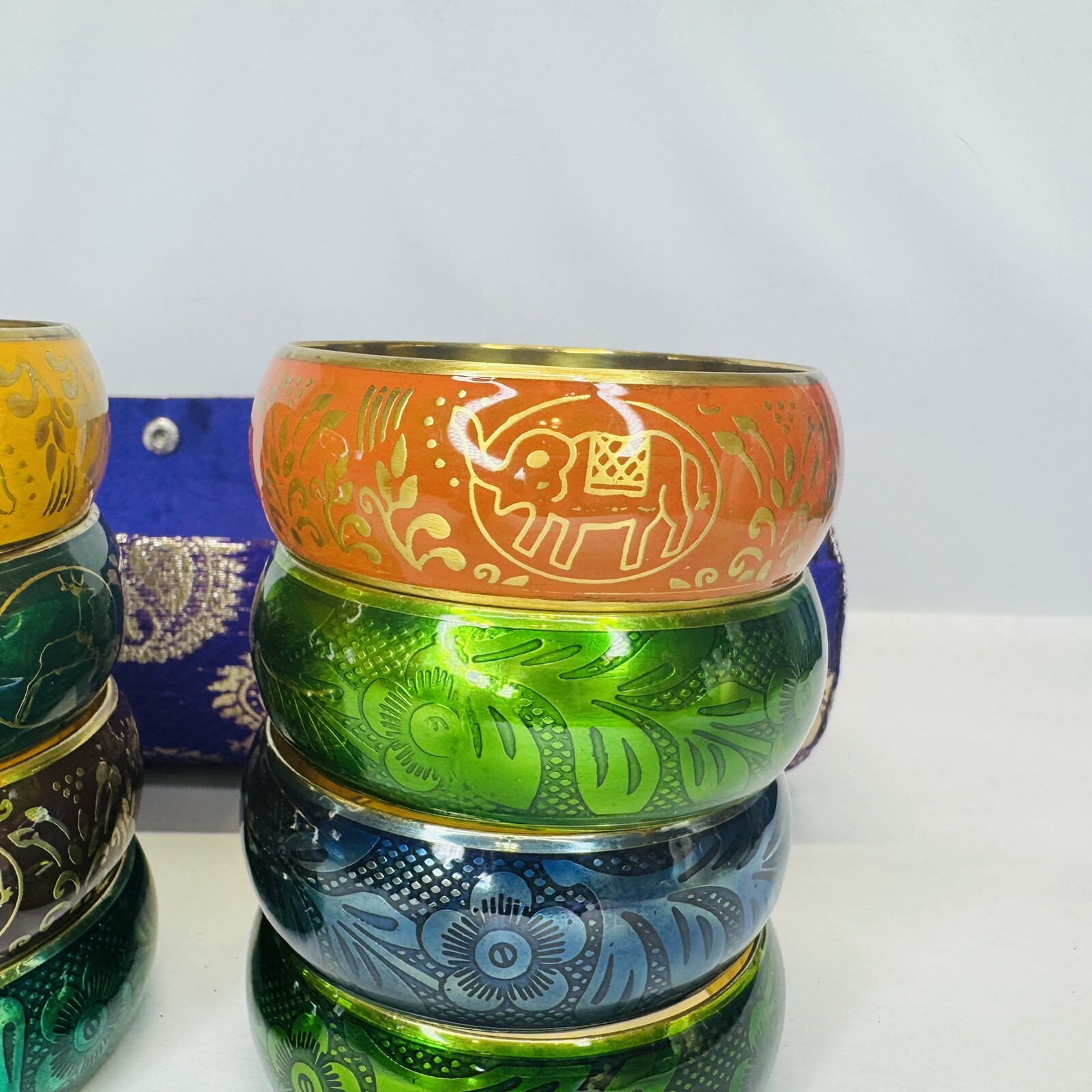 Floral Motif Bangle Bracelets Set of 8 with Case Orange Yellow Blue Green Brown