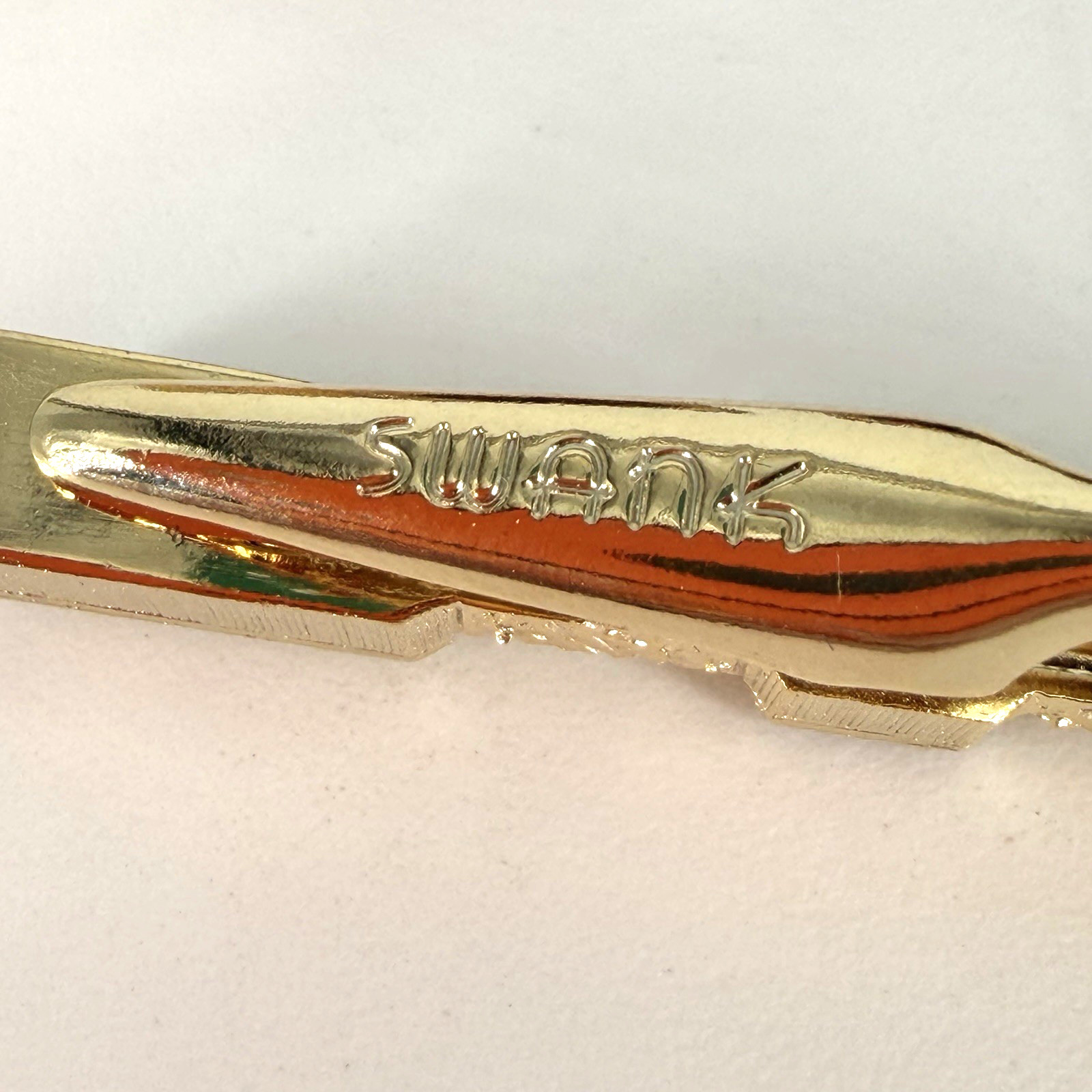 Vintage Swank Gold Tone Red Oval Stone Cufflinks Tie Clip Set Mens Dress Formal