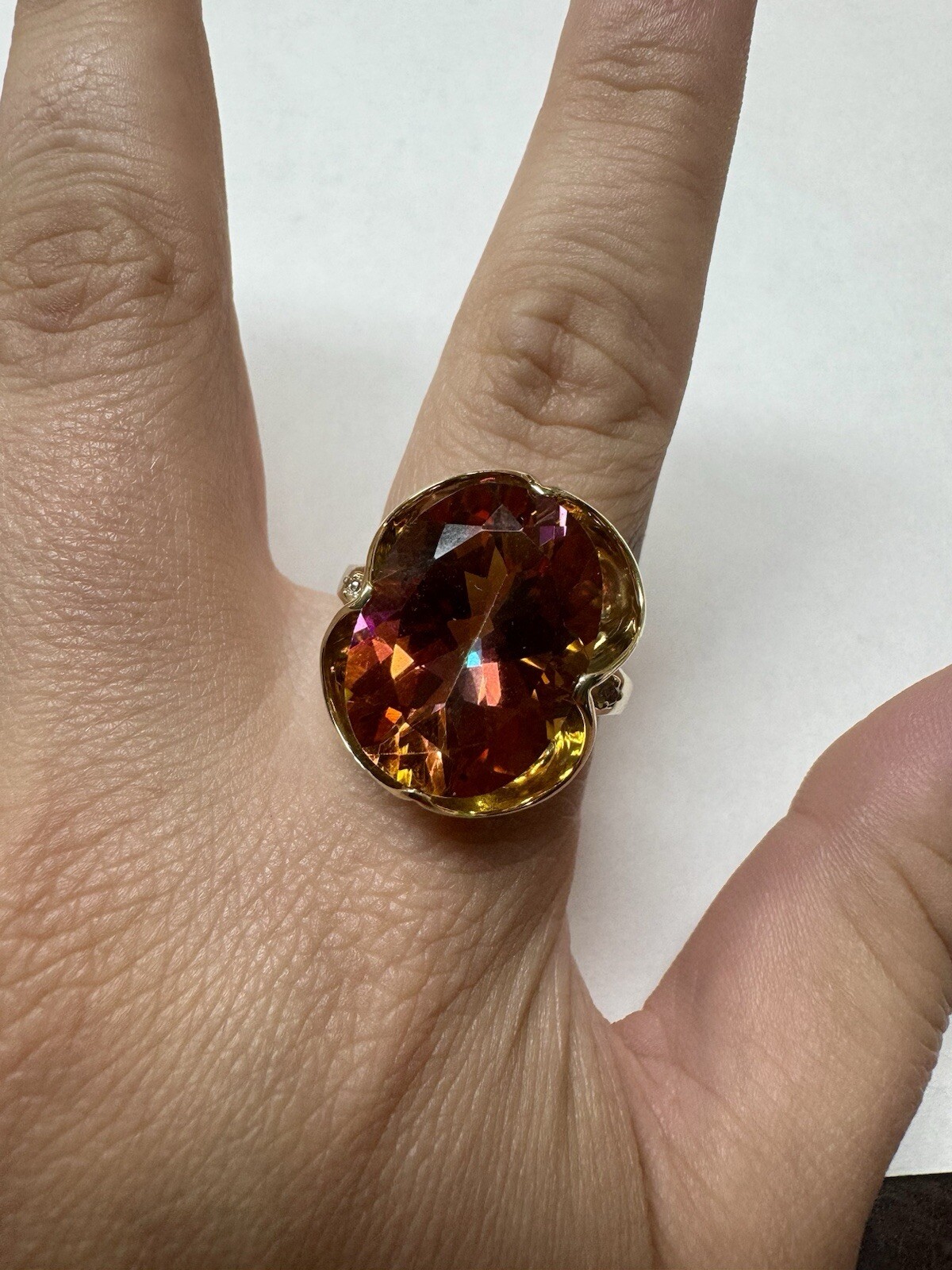 10k Yellow Gold 15ct Sunrise Topaz And .02ct Diamond Ring Sz 9.75 $1,700