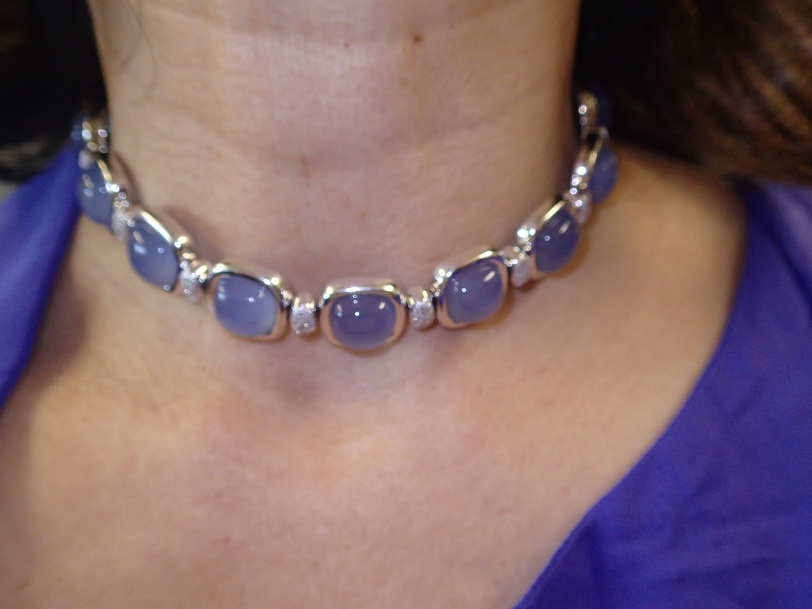 18k white gold ~60TCW diamond chalcedony w/pearls choker 15″ adjustable 52.8g