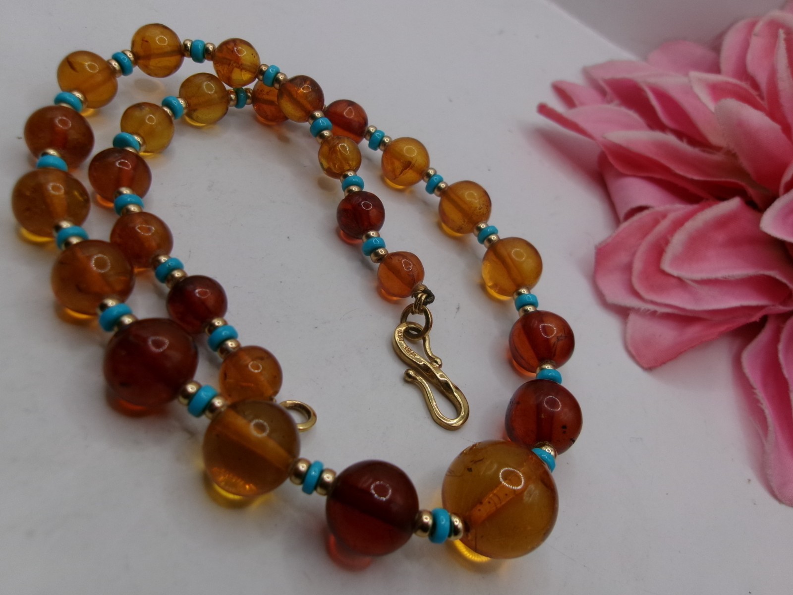 VTG WBE 18K Solid Gold S Hook Clasp on Baltic & Golden Amber Turquoise Necklace