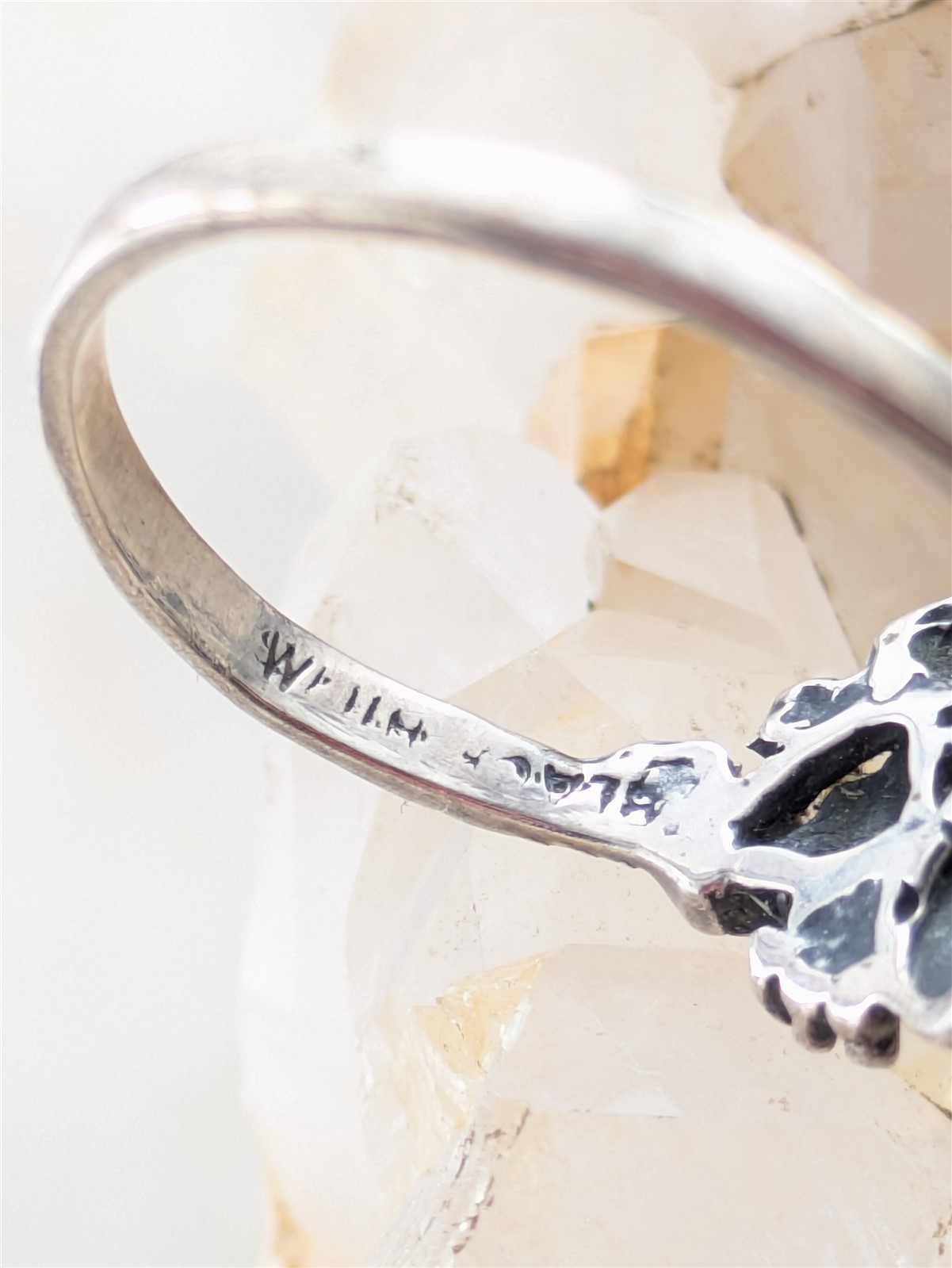 Black Hills Vintage Sterling Acorn Berries Leaves Floral Ring Size 7.25 – 2 Gram