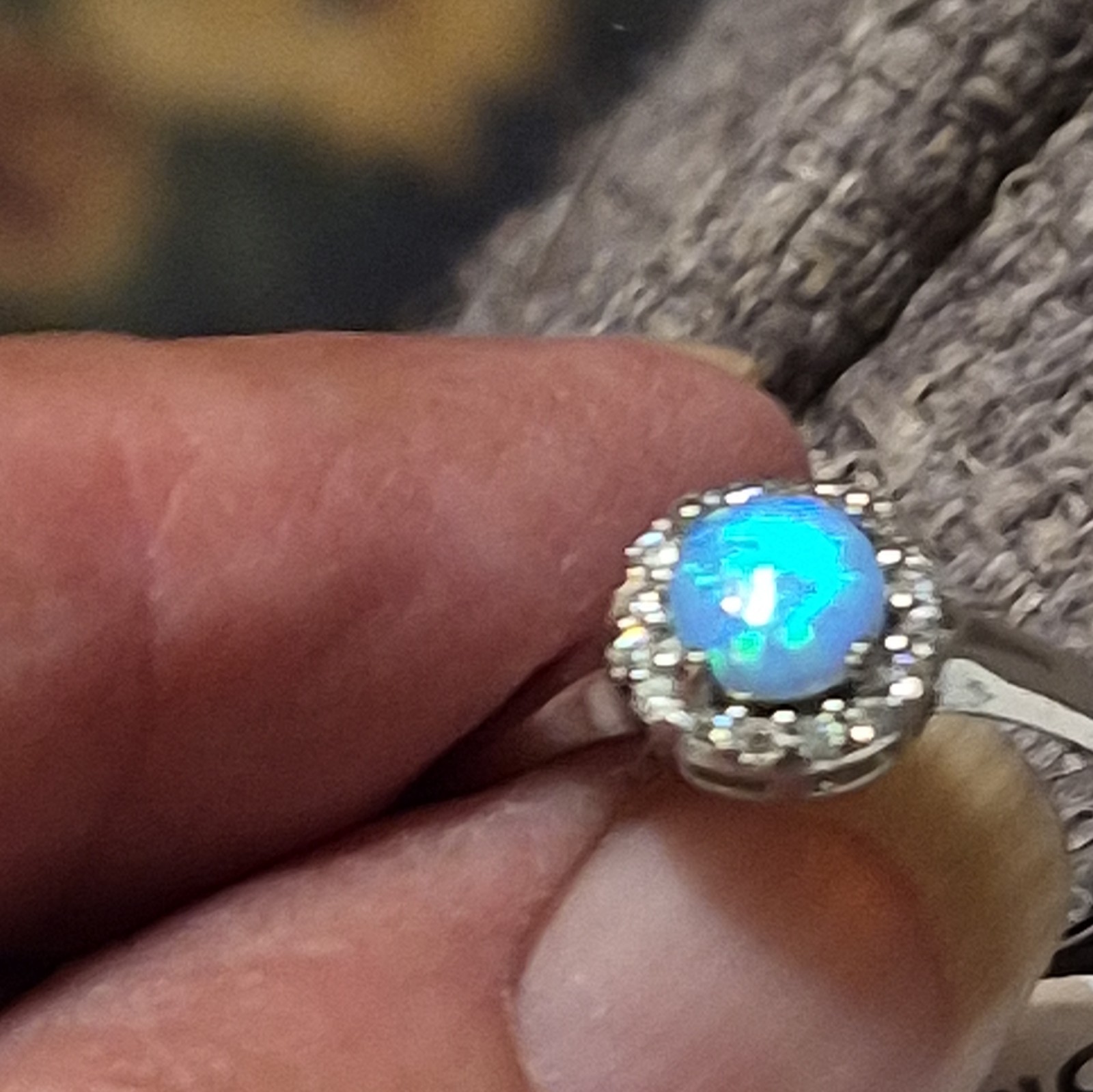 925 Stamped Sterling Silver Blue Round Opal W Halo CZ Cocktail Ring Size 7