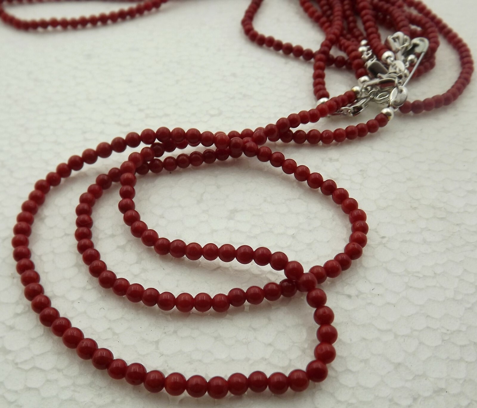 red coral necklace,corallo rosso,Korallen,紅珊瑚項鍊,улаан шүрэн corail rouge rojo