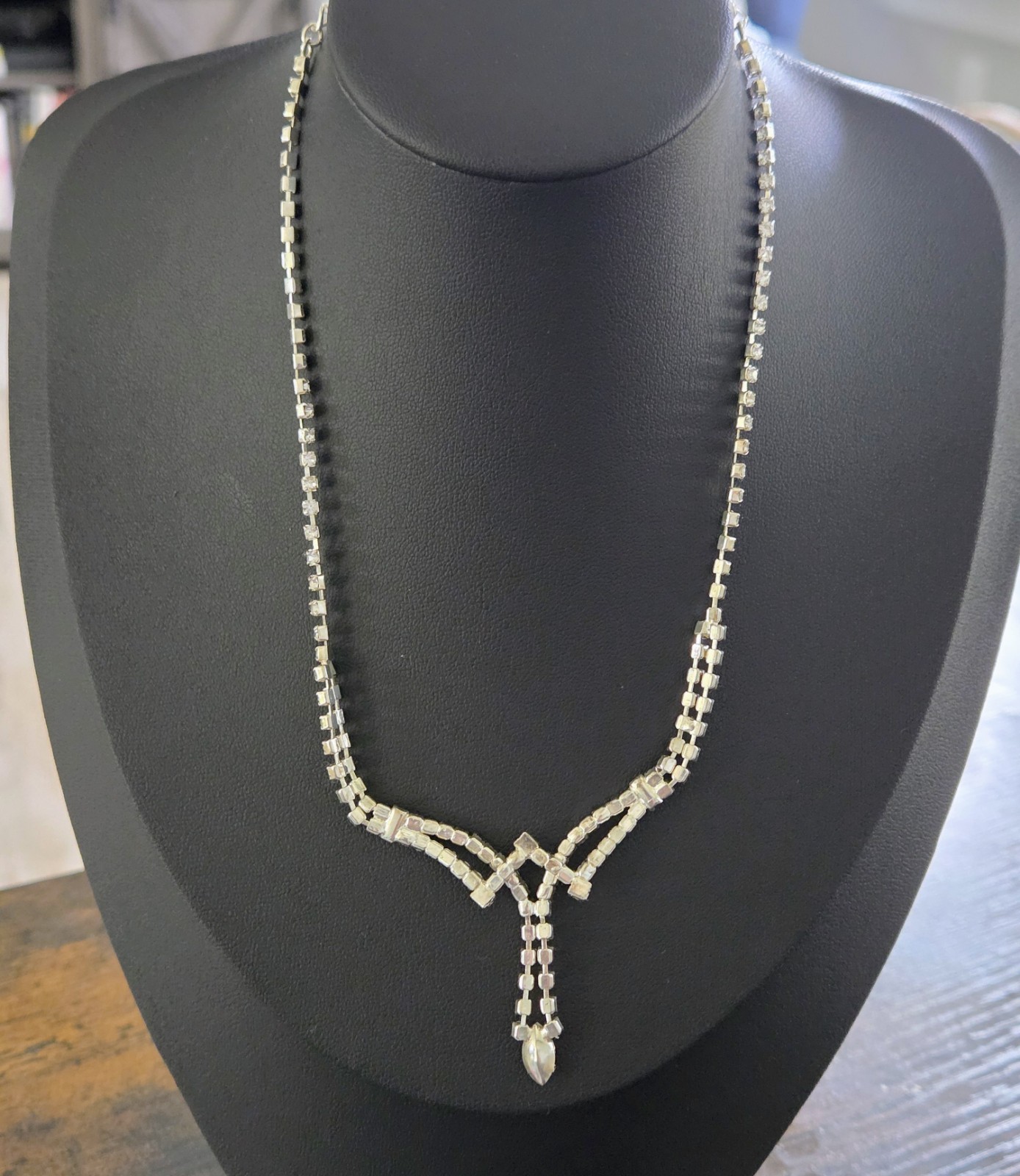 Silver Tone Clear Rhinestone Teardrop Y-Drop Pendant Necklace Prong Set