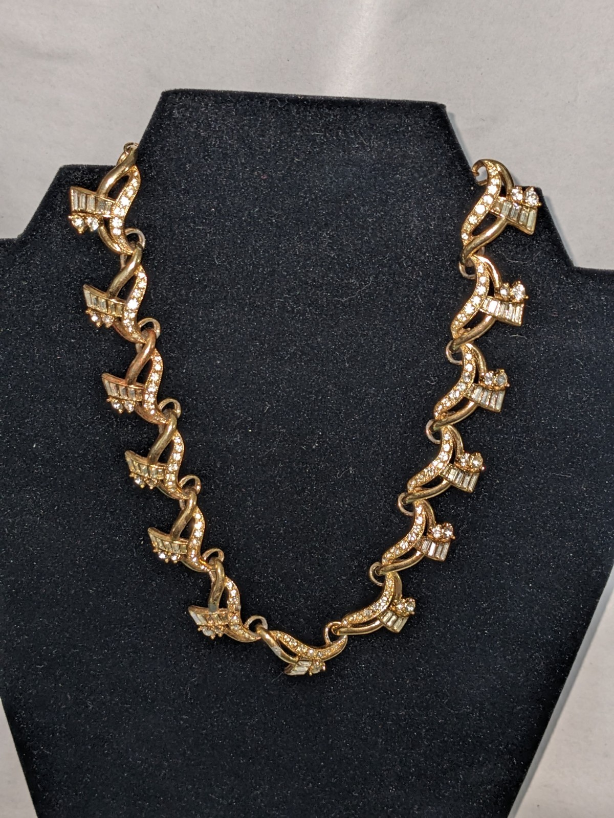 Vintage IRA Jeweled Link Gold Tone Necklace