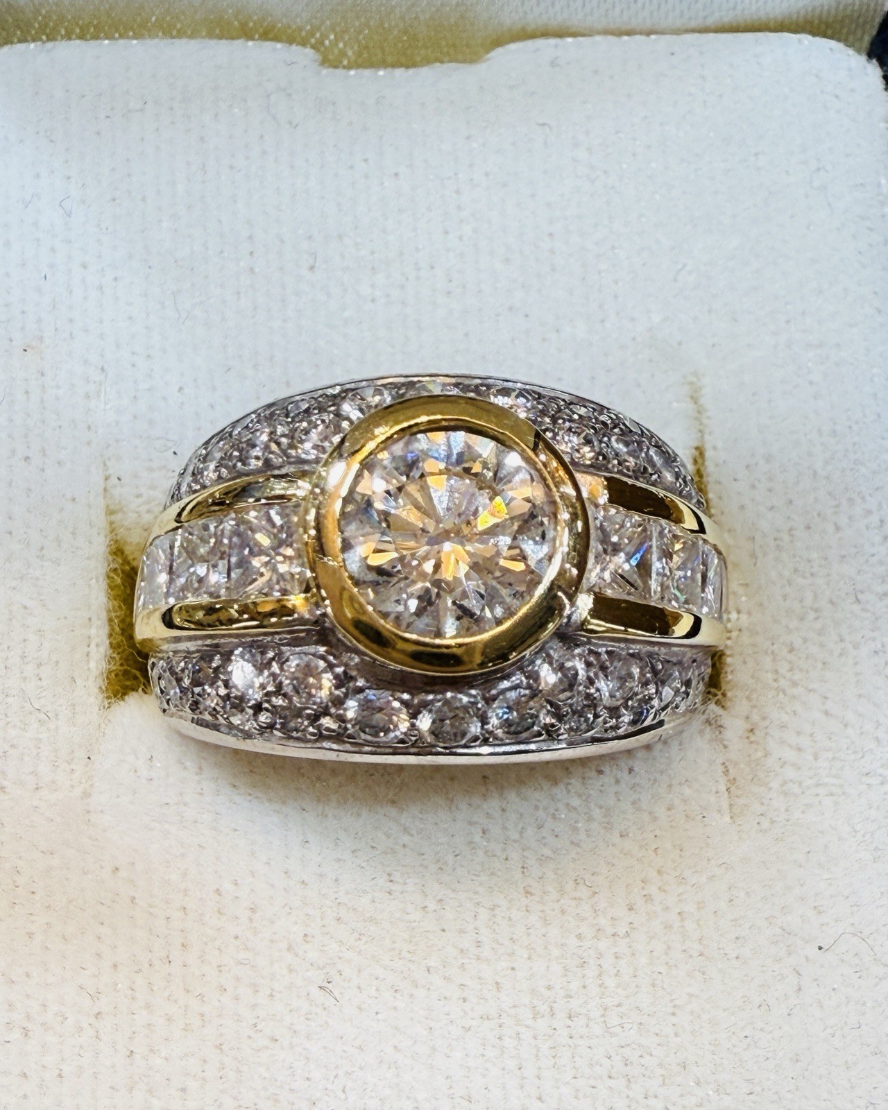 18ct Yellow and White Gold 3.62ct Natural Diamond Dress Ring Valued $31,750