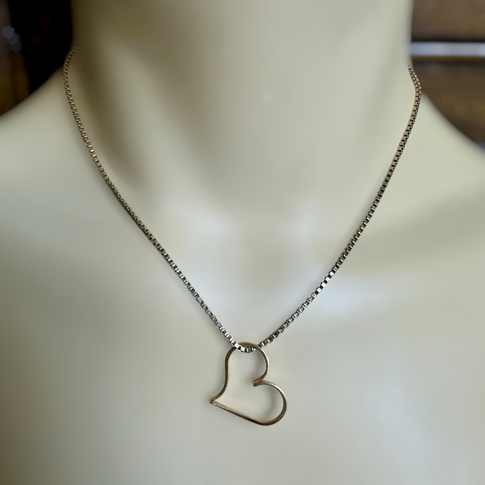 Vintage Pendant Necklace 15 Inch Open Heart 1/20 12k GF Gold Filled Box Chain