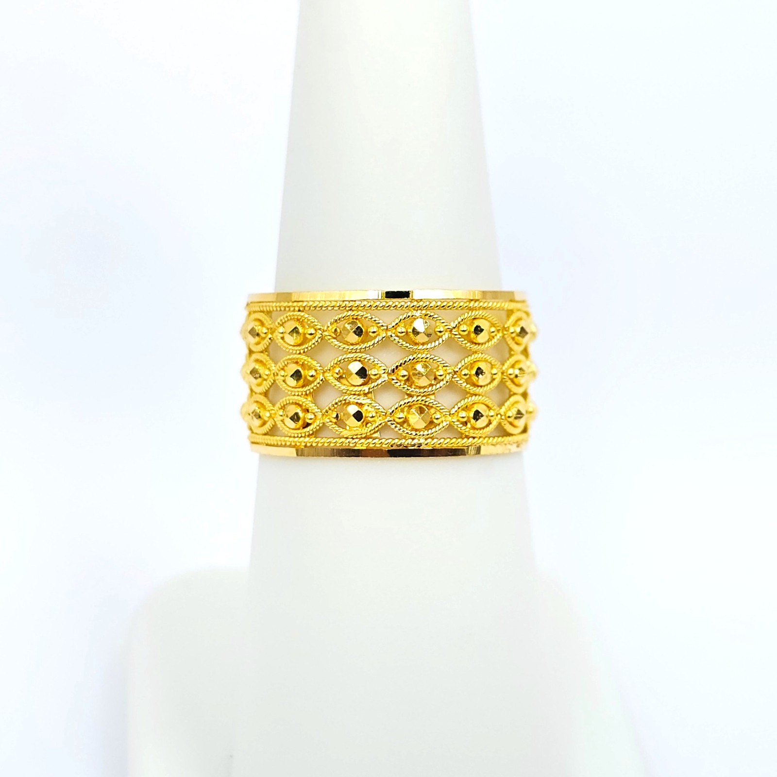 Genuine 22k Yellow Gold Band Ring US 7.25 Hallmarked 916 Handcrafted Unique