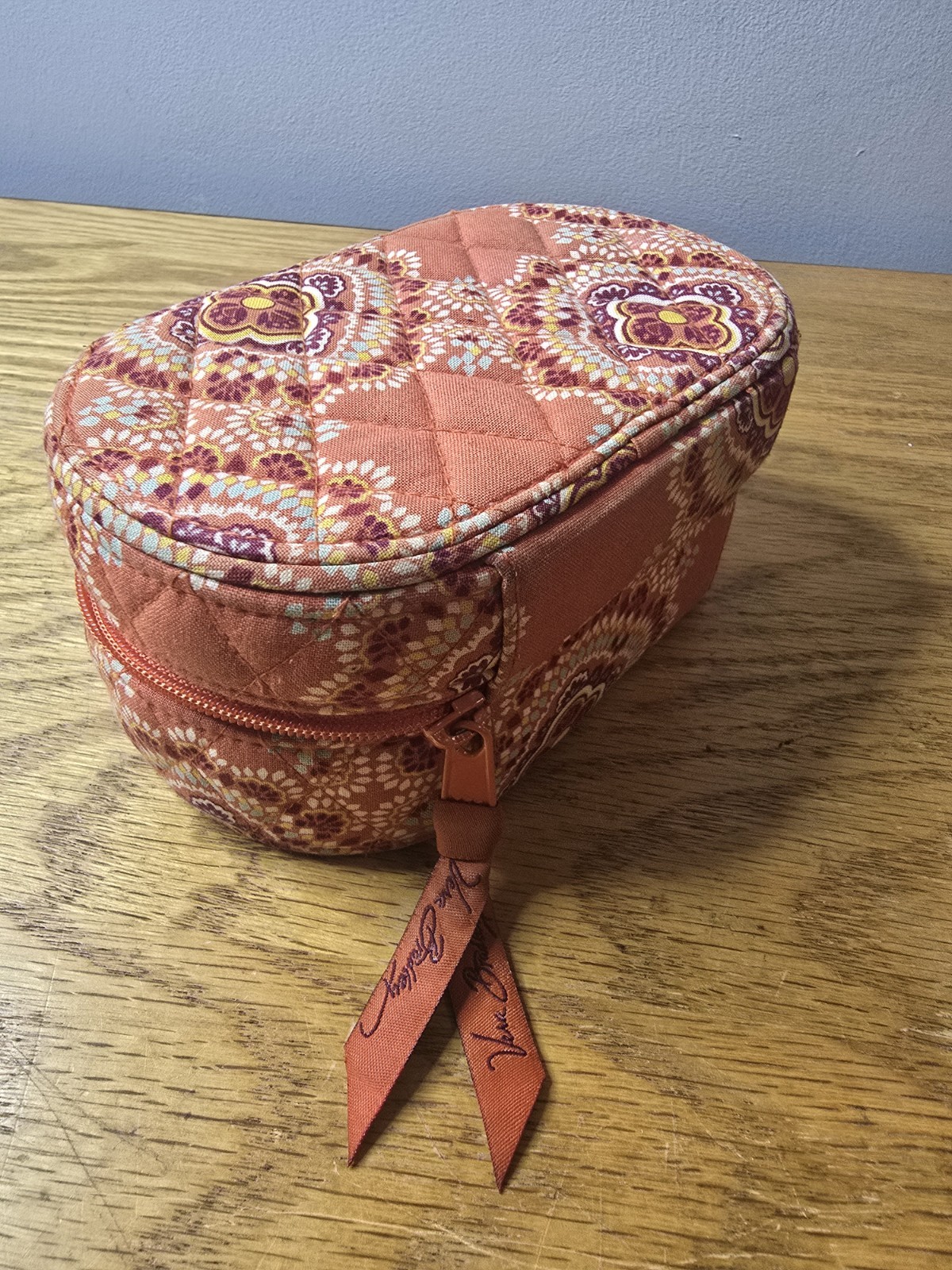 Vera Bradley Retired Coral Pattern Hard Case Zip Travel Jewelry Box-Oval Case