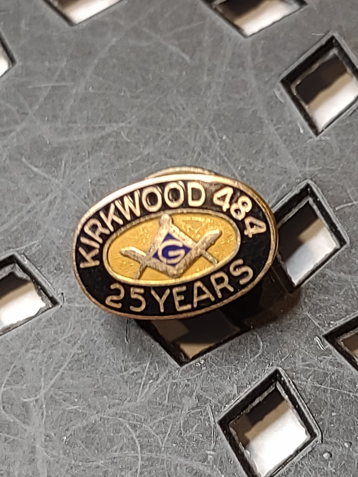 Vintage Gold Filled Kirkwood 484 Masonic 25 Year Screw Back Pin