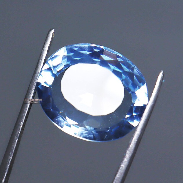Blue Aquamarine Natural 14-15 Carat loose gemstone Oval Shape Christmas offer