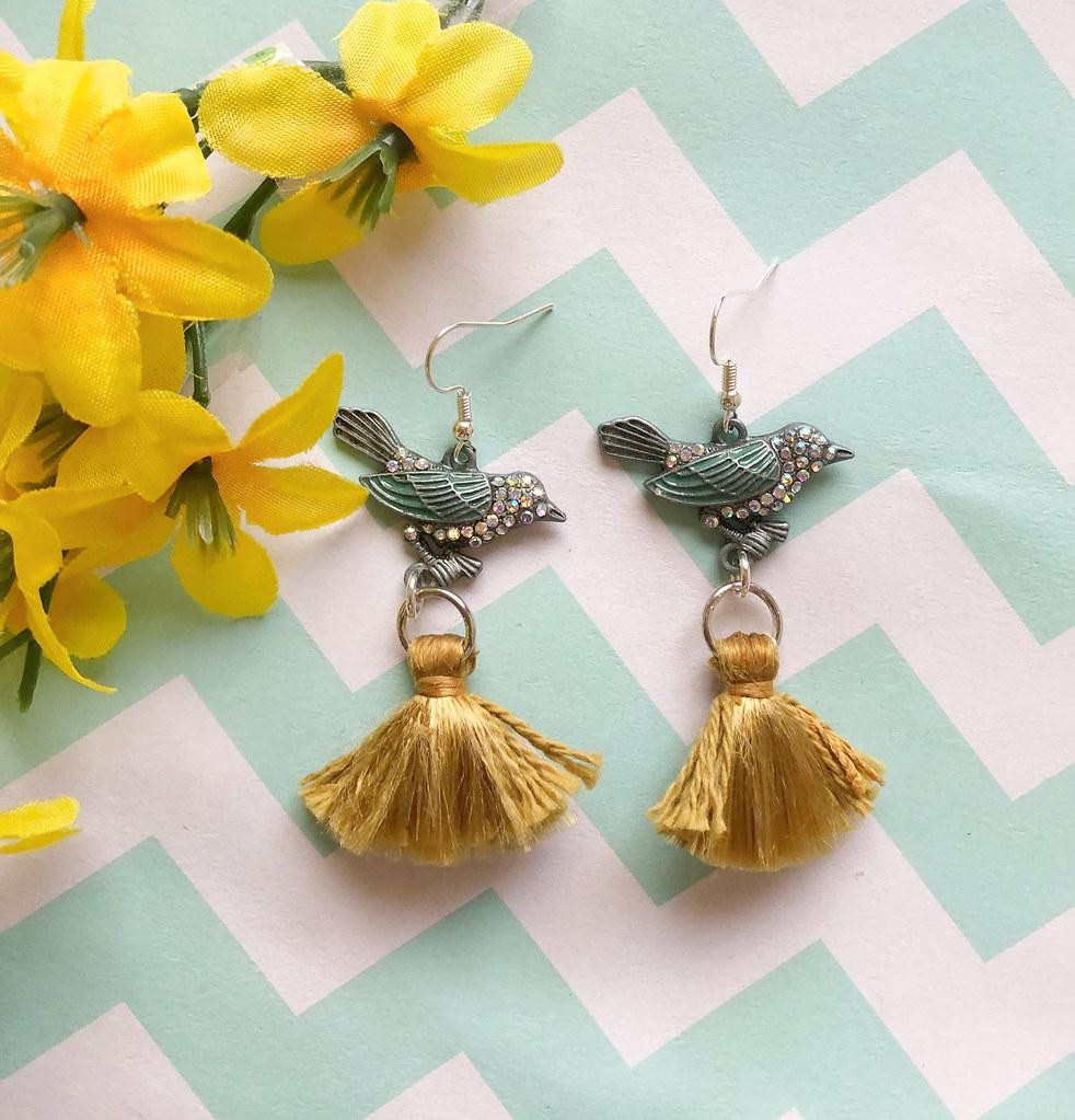 Rhinestone Birds with Tassel Earrings Vintage-Style Rhinestone Birds Earrings