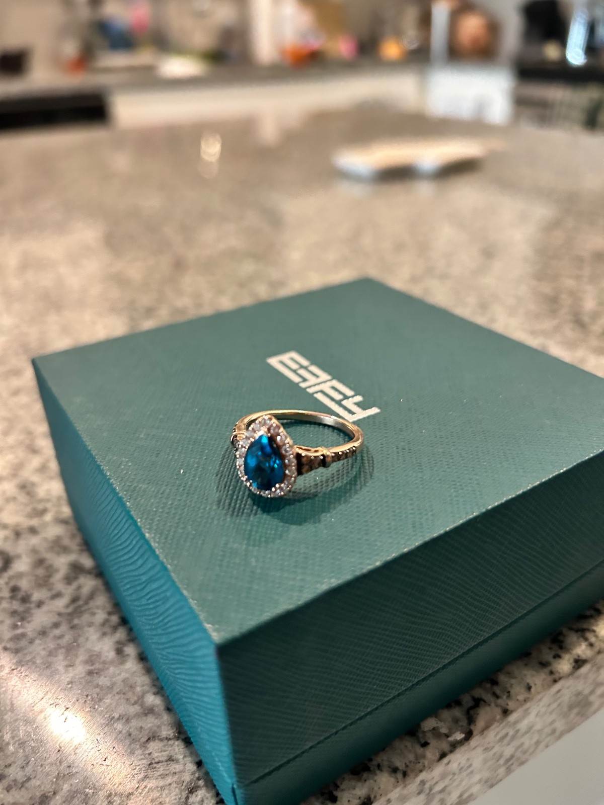 EFFY Blue London Topaz Ring with Chocolate Diamonds – Size 9.5 – ROSE GOLD
