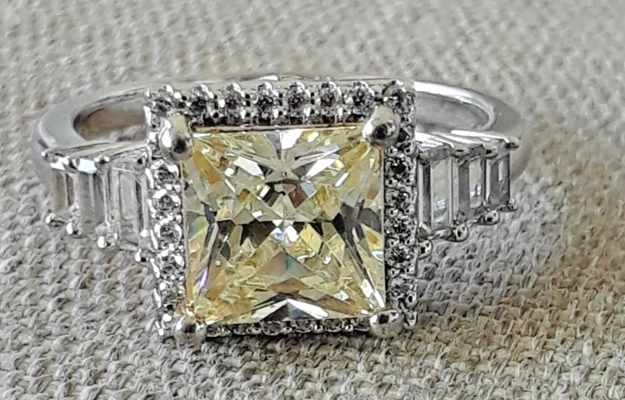Sterling Silver BBJ 925 Square Cut Light Yellow CZ Ring Size 17.4mm /about 7