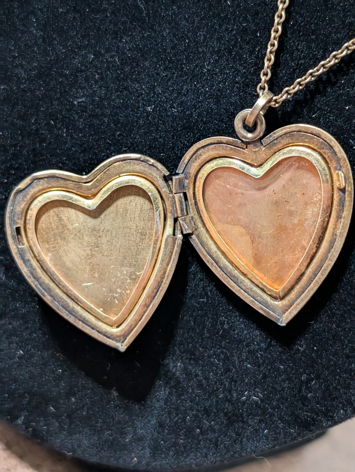 Vintage WWII Sweetheart Locket Necklace Wings Pendant 12k Gold Plated Sterling