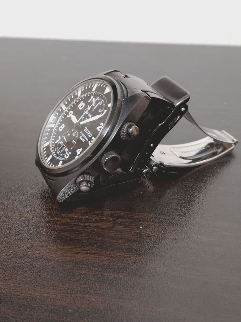 SEIKO Chronograph SNN233-P1 Black Watch From Japan Re-imported model