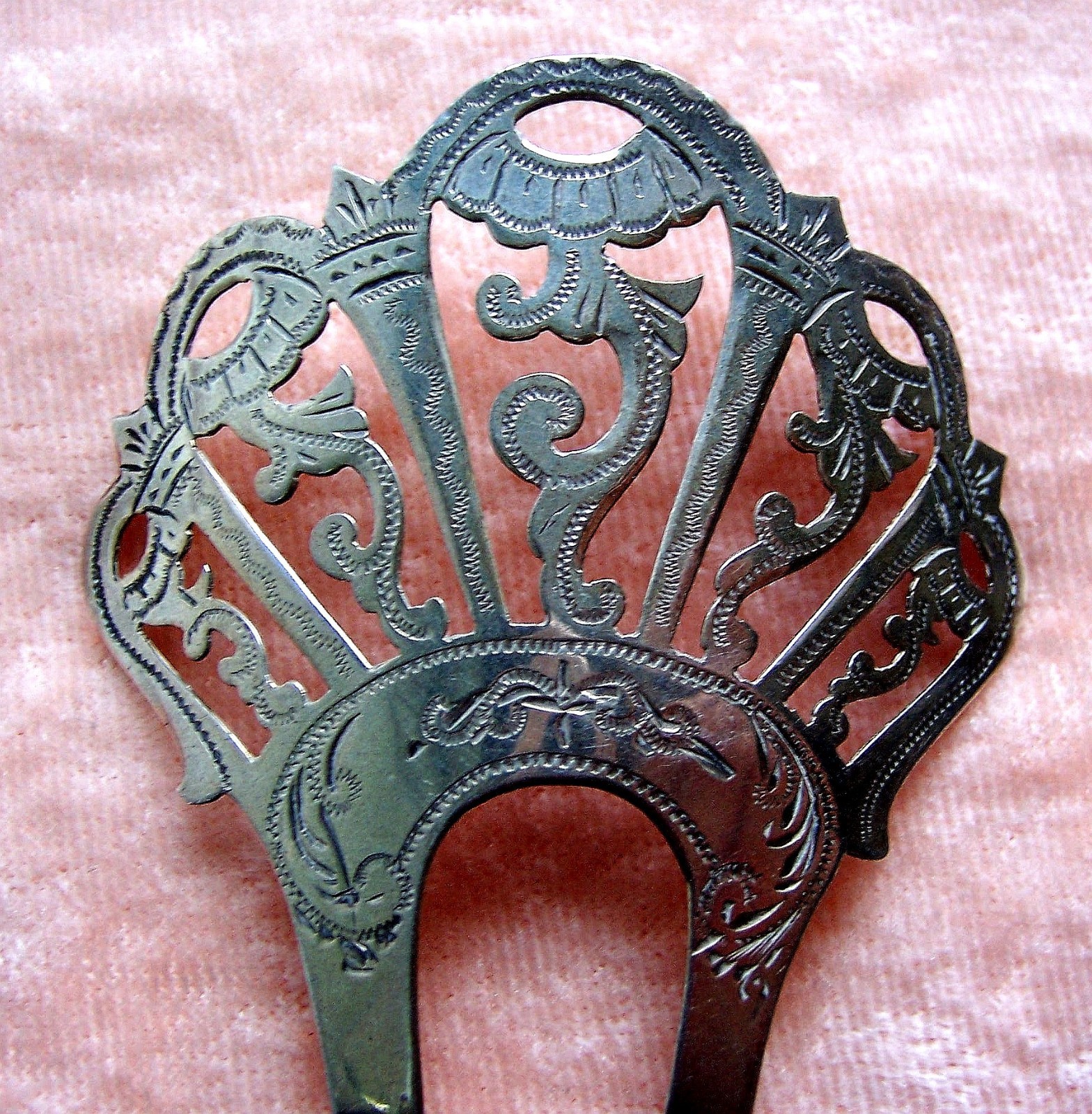 Sterling silver hair comb openwork scroll design Edwardian 1905 (AAK)
