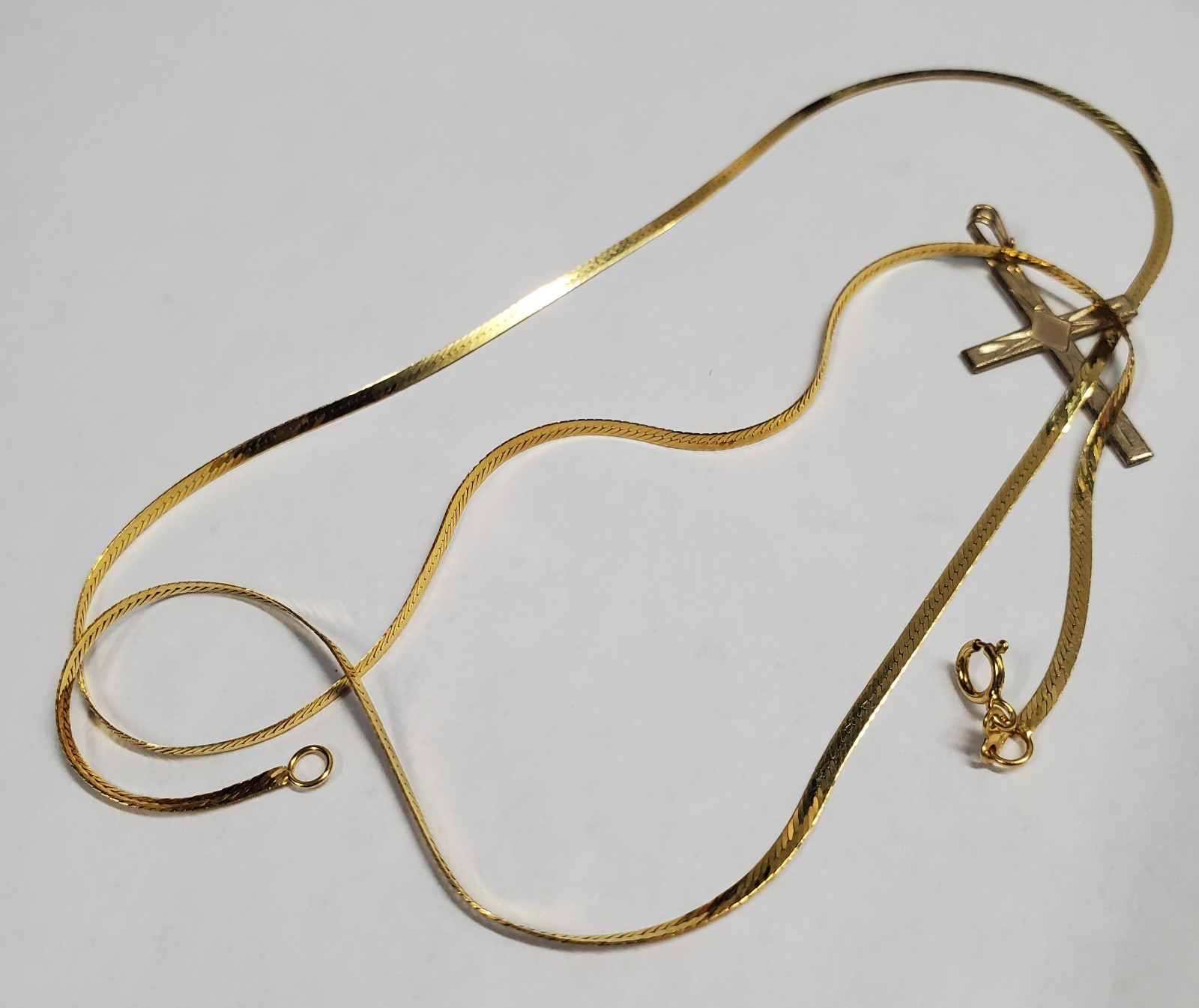 14k 1.58g Gold Chain (18inch & never worn) + 14k 0.57g Gold Filled Cross Pendant