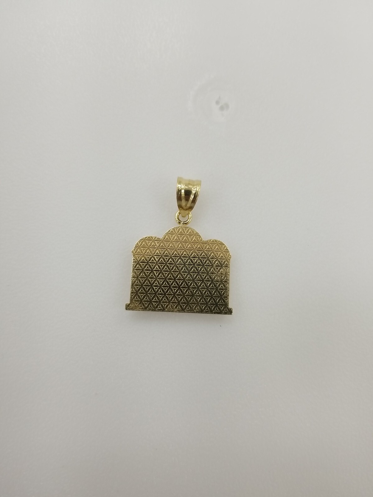 10KT Gold Last supper 2Tone pendant 4mm Bail 100% genuine Gold, New 2.6 grm