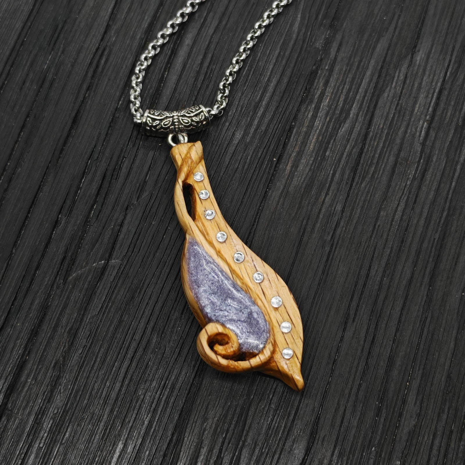 Handcarved Oak Wood Resin Musical Note Necklace Stainless Steel Chain Jewelry