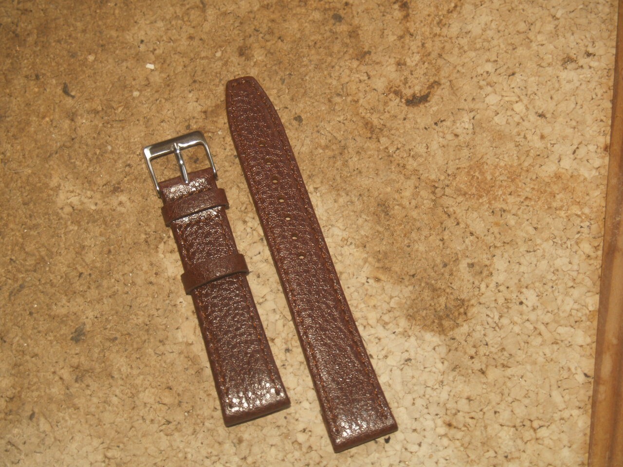 BLACK OR DARK BROWN 18mm OPEN ENDED DENVER CALF LEATHER WATCH STRAP