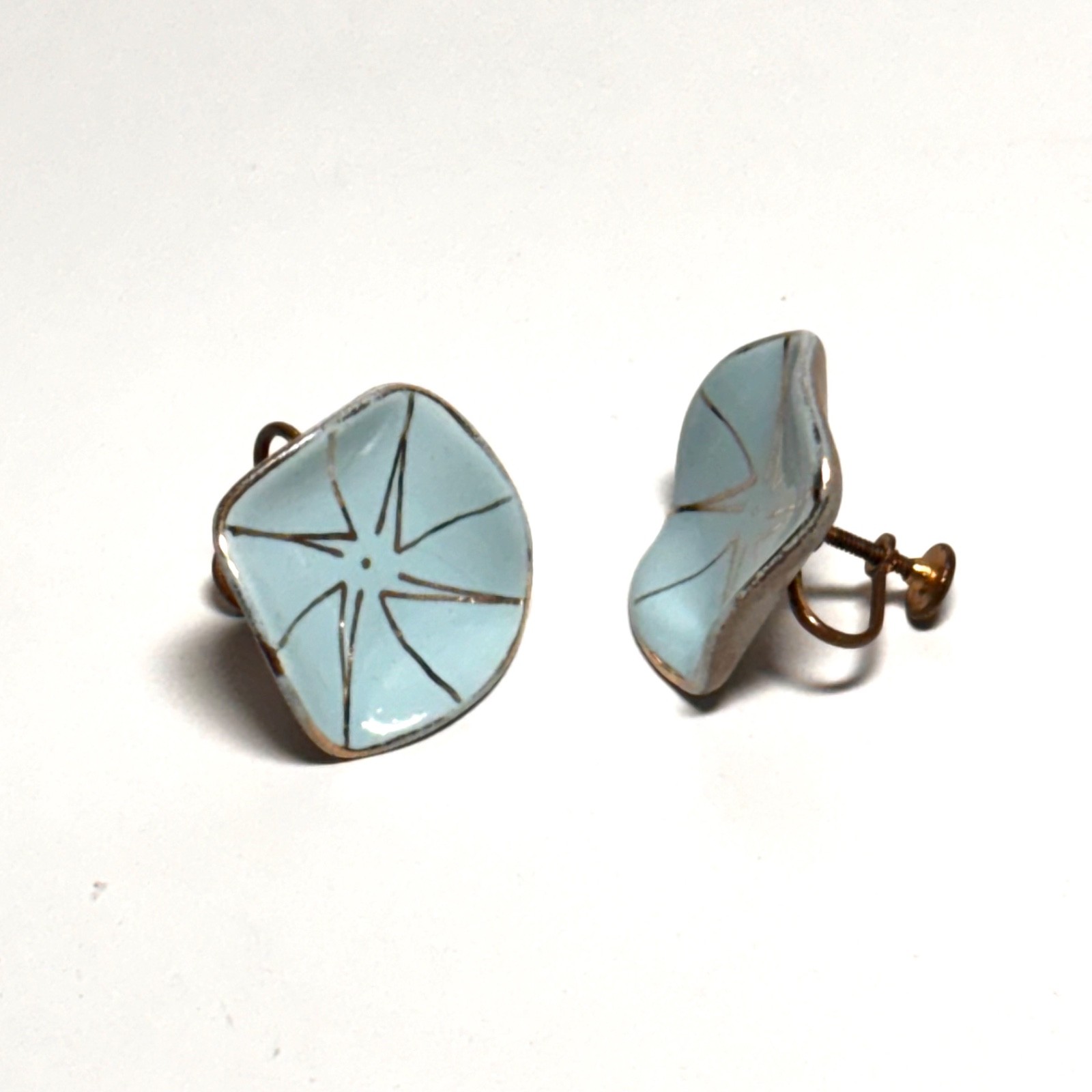 VINTAGE EARRINGS screw back MCM blue enamel goldtone edge ceramic unsigned pair