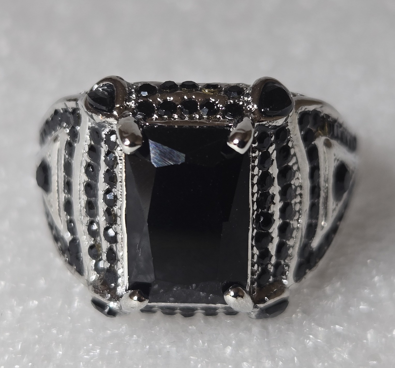 Men’s Silver Tone Black Emerald-Cut Stone Prong Set Cocktail Ring Size 11