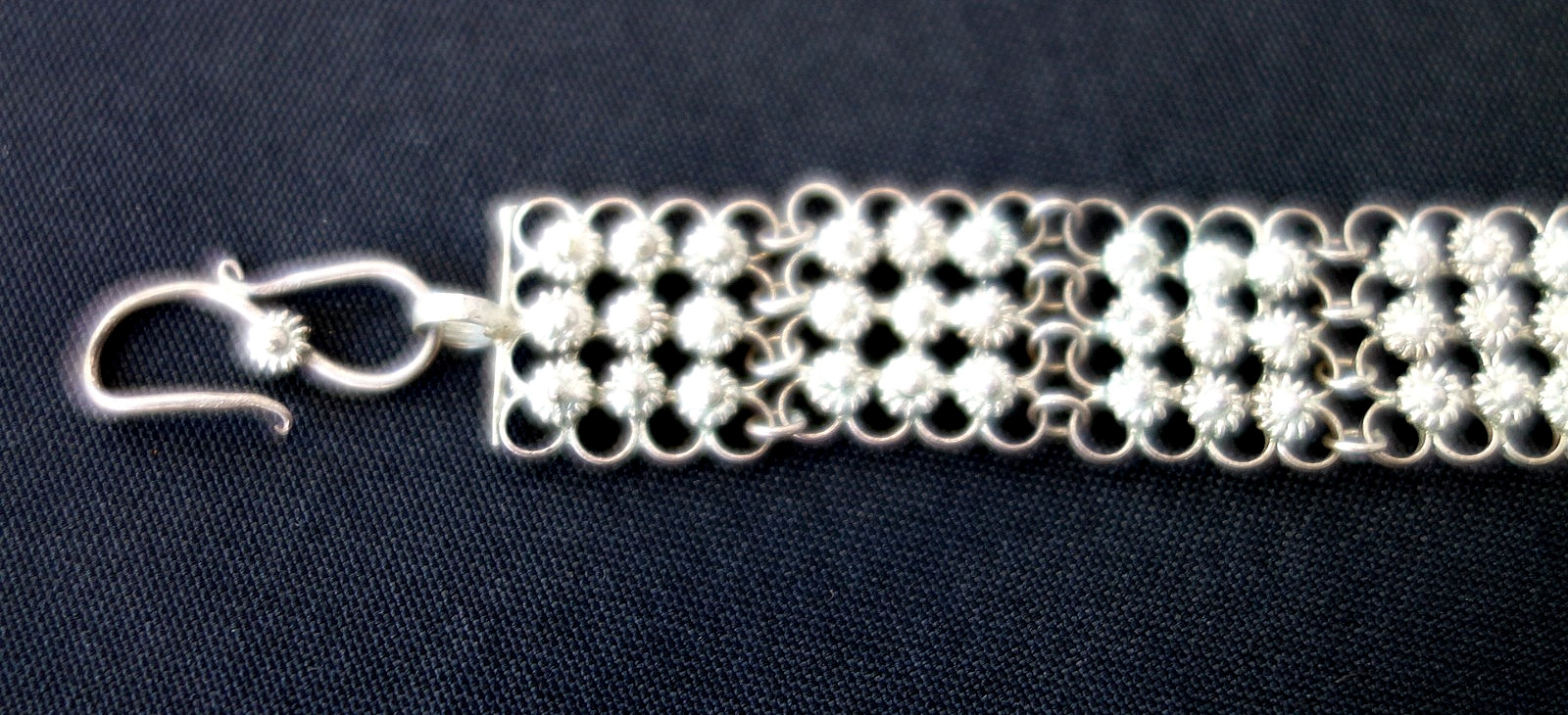 Vintage Handcrafted Ornamental Silver bracelet – India / Asia 17.5cm long