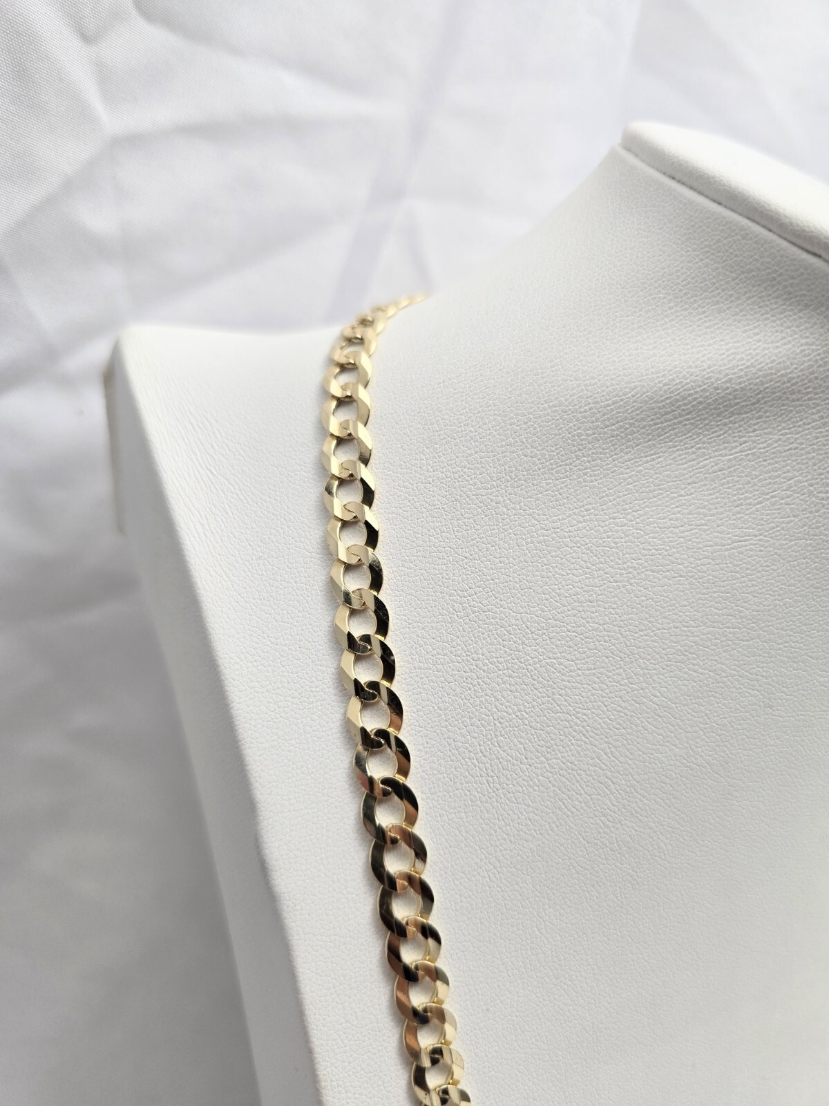 Unique 10K Karat Solid Yellow Gold Flat Curb Link Chain Necklace – 22.50″ Length