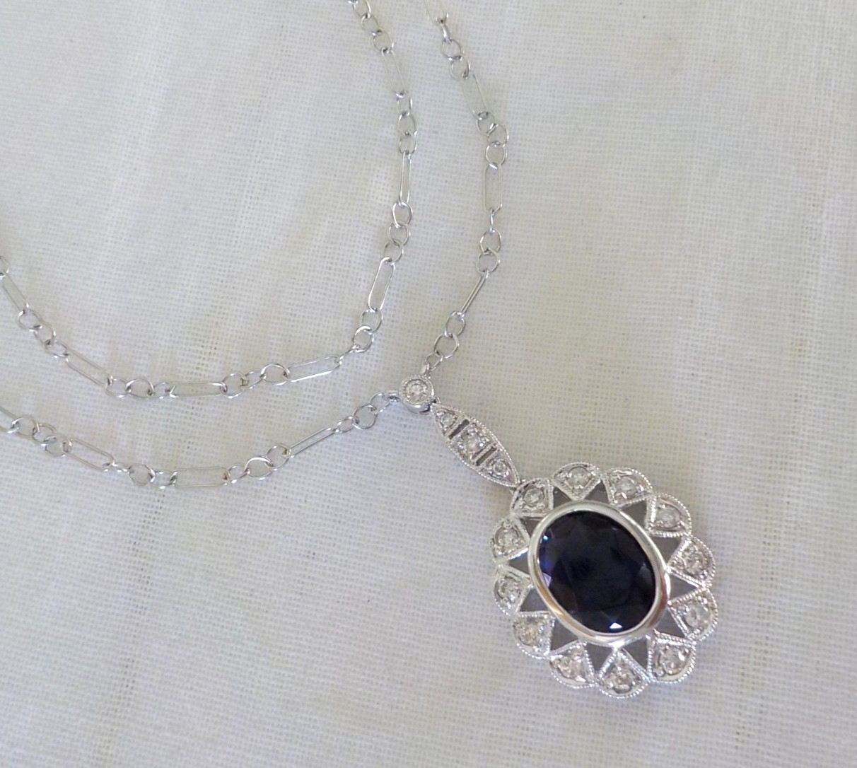 Dazzling 14K White Gold Iolite Diamond Necklace – 4.63 gms, 18 in, 1.60 ctw