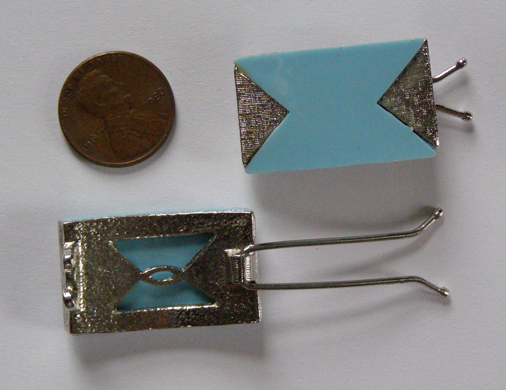 VINTAGE RETRO 1970’s 2 SILVER METAL &PLASTIC BARRETTE BARRETTES DEAD STOCK BLUE