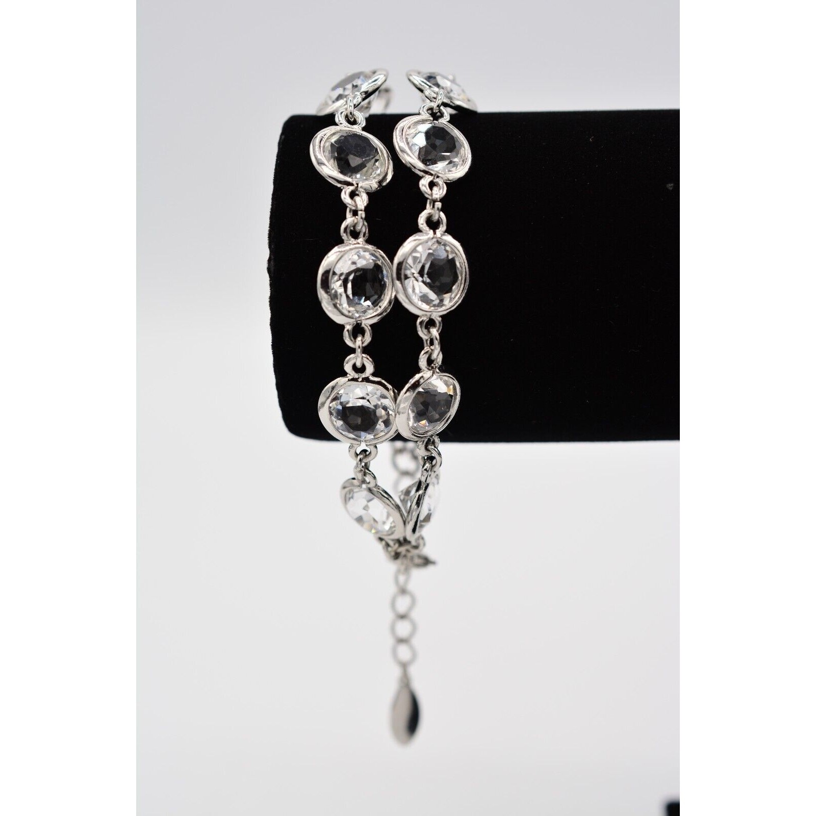 Ann Taylor Vintage Crystal Bracelet Open Bezel Clear Rhinestone Silver Tone Bin2